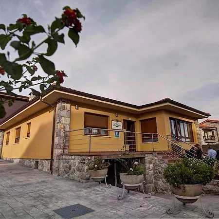 Casa de hóspedes Hospederia Pinos 2*